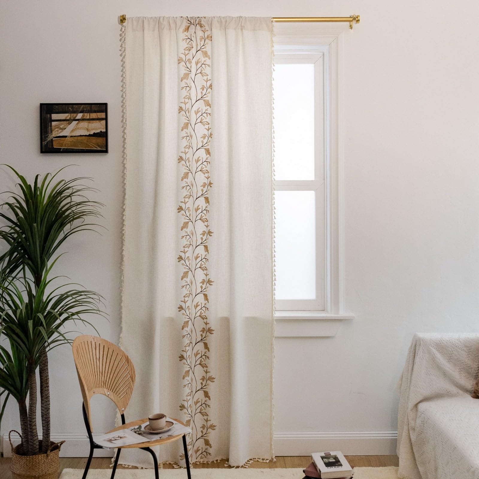A.Monamour Tenda per Interni Traslucido Semi Oscurante Boho Decorativo con Nappe Floreale in Cotone Tessuto Tende a Pannello Porta Finestra per Camera da Letto Soggiorno Cucina, 1 Pezzo, fiori dorati