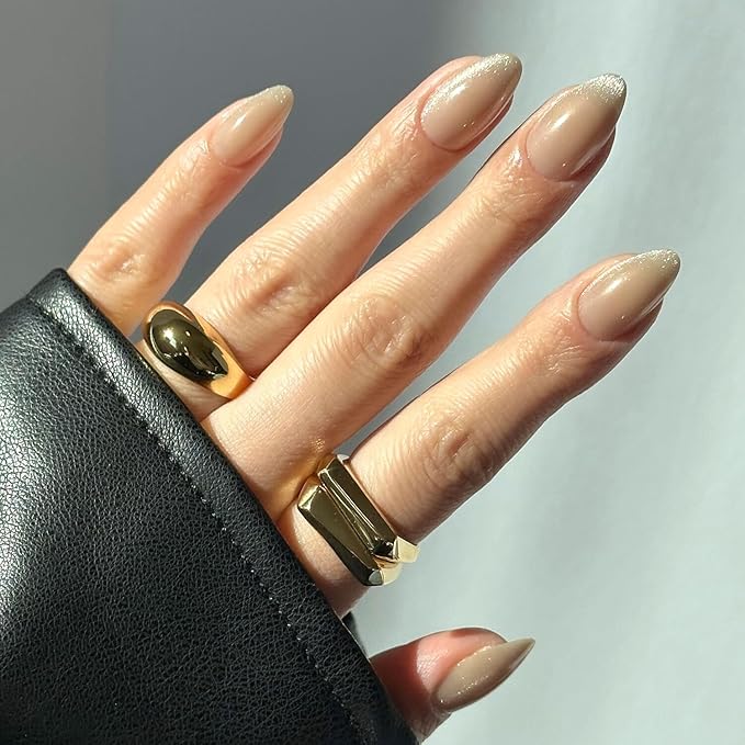 Modern Winter Nail Trends