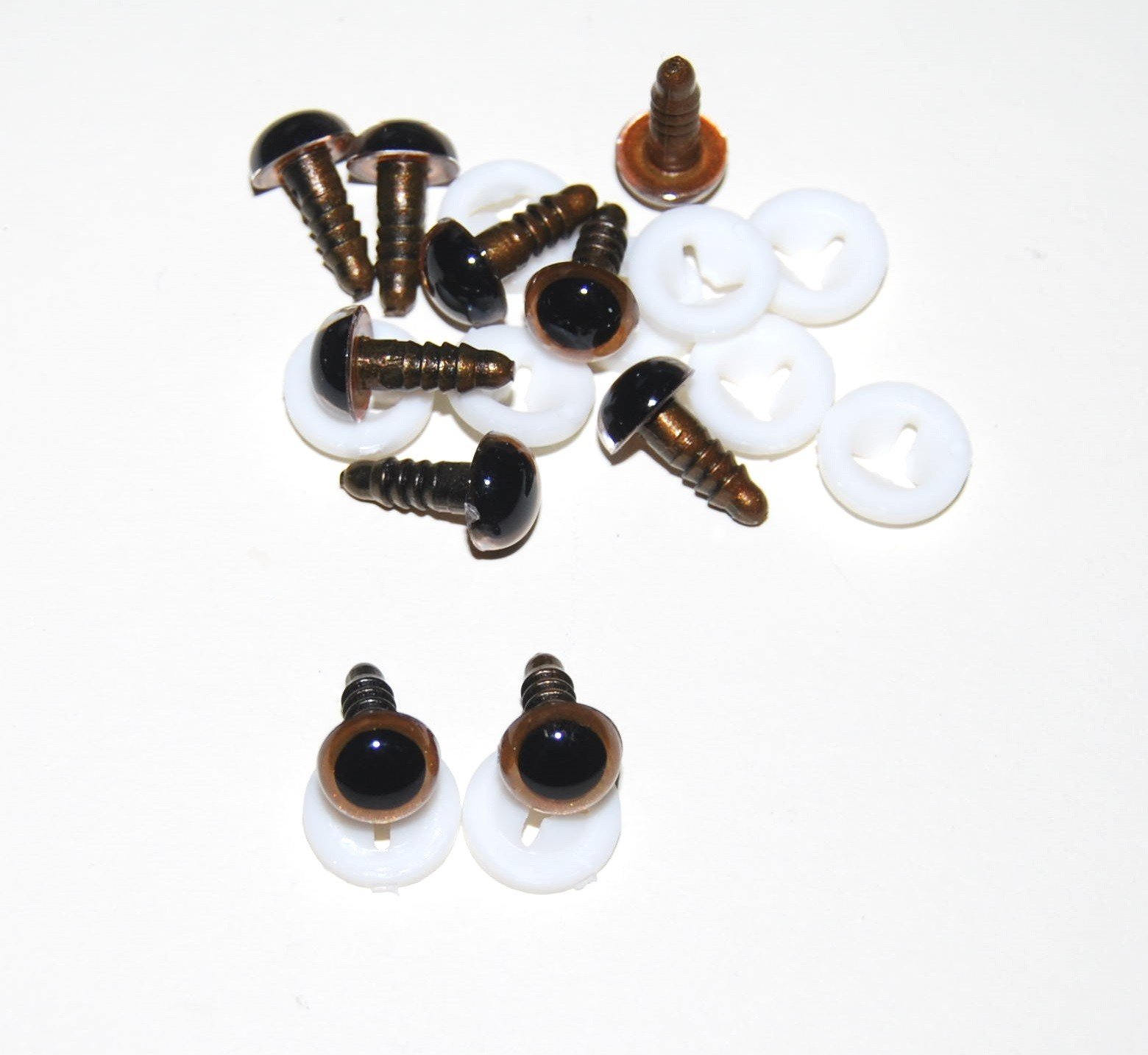 celloexpress Safety Eyes for Soft Toy or Teddy Bear Making - 18mm GLASS LIKE Light Brown Eyes with Plastic Backs - Pack of 5 Pairs