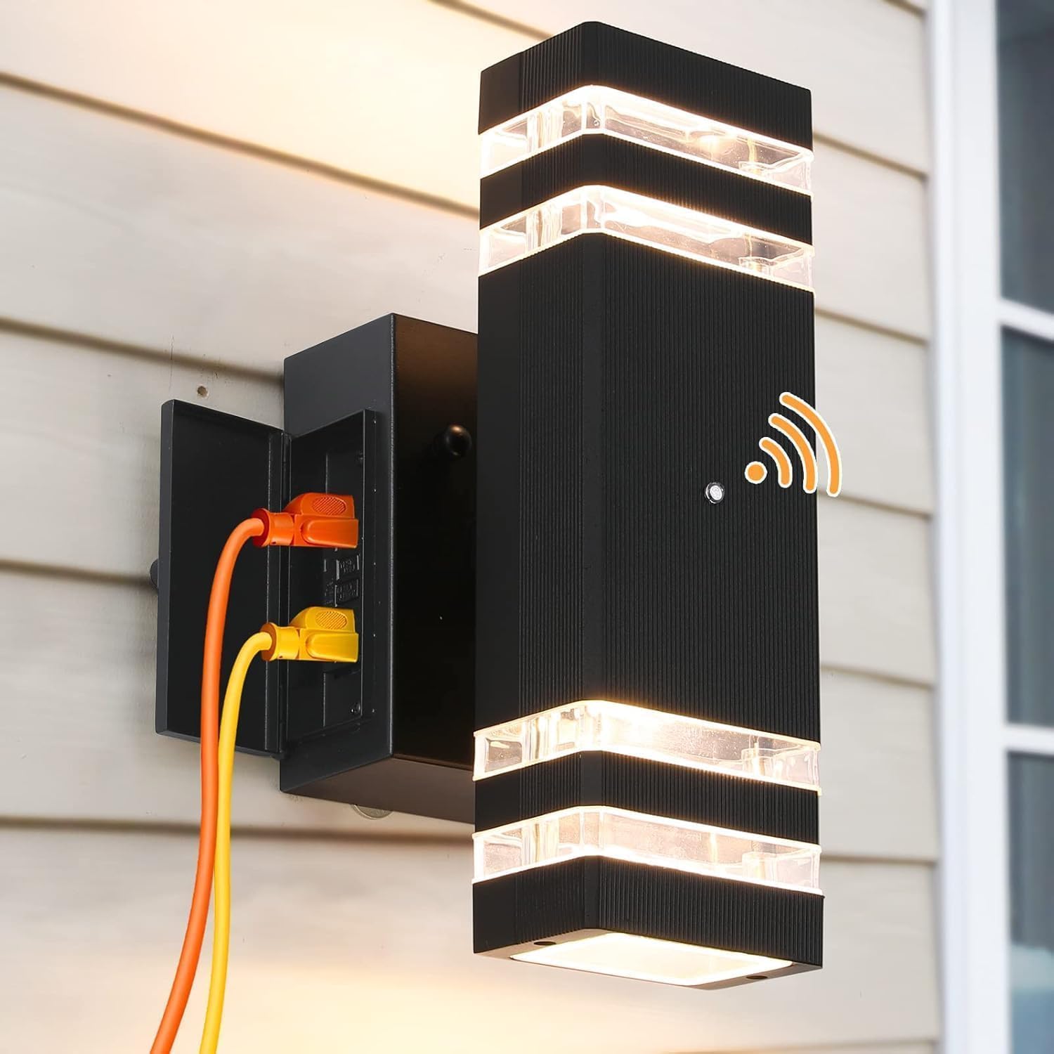 Outdoor Lights with GFCI Outlet, Dusk to Dawn Up and Down Porch Lighting, Exterior Light Fixture Waterproof, Outside Lights for House Front Door Patio Garage