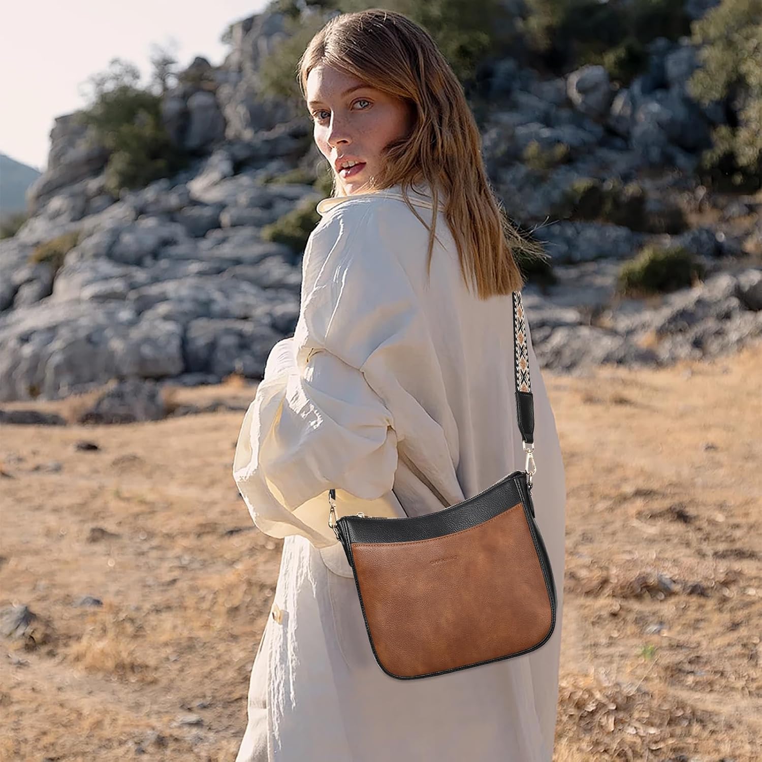 GAEKEAO Crossbody Bags for Women Trendy Hobo Handbags Vegan Leather Fashion Shoulder Purses With Adjustable Guitar Strap - Image 2