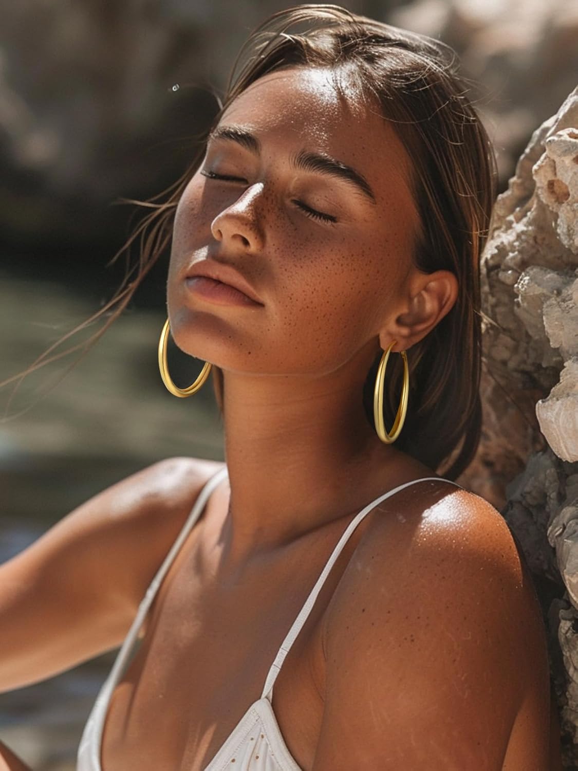 KeyStyle Gold Hoop Earrings for Women, Stainless Steel Graduated Hoops Earring Lightweight Loops, Hypoallergenic Circle Endless Chunky Hoop (40mm, 60mm, 80mm) - Image 2