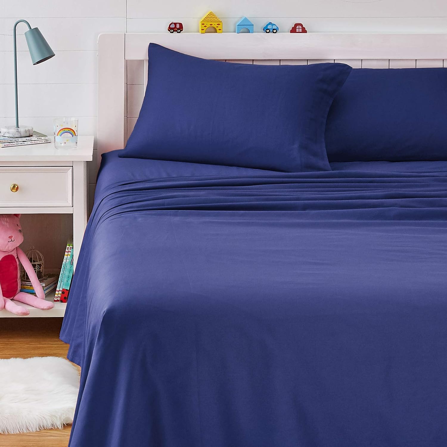 Amazon Basics Kids 100% Cotton Durable, Super Soft Sheet Set - 3 pieces, Queen, Midnight Blue