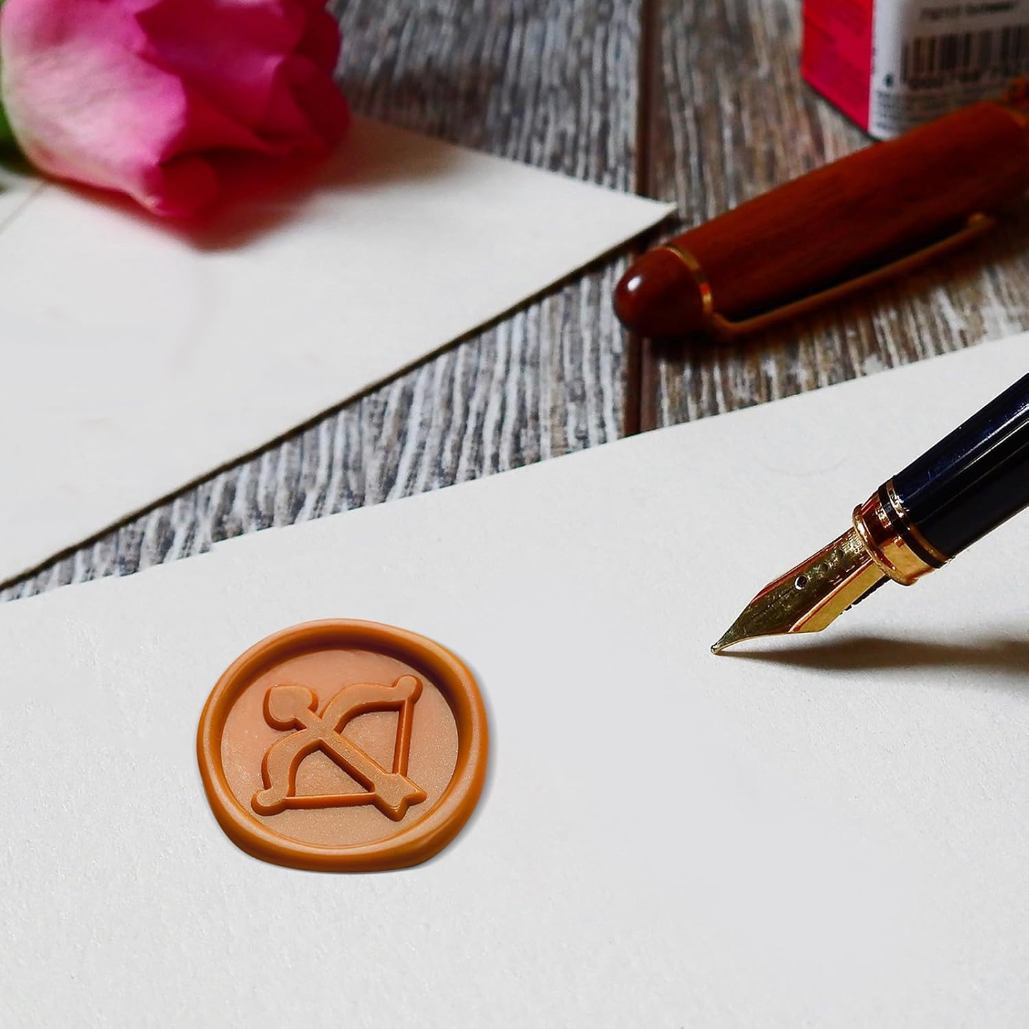 WOONEKY Brass Wax Seal Stamp Head with Cupid Arrow Design, Compact and Convenient for Storage, Vintage Style for DIY Crafts and Wedding Invitations, for New Year and Christmas Sealing Wax