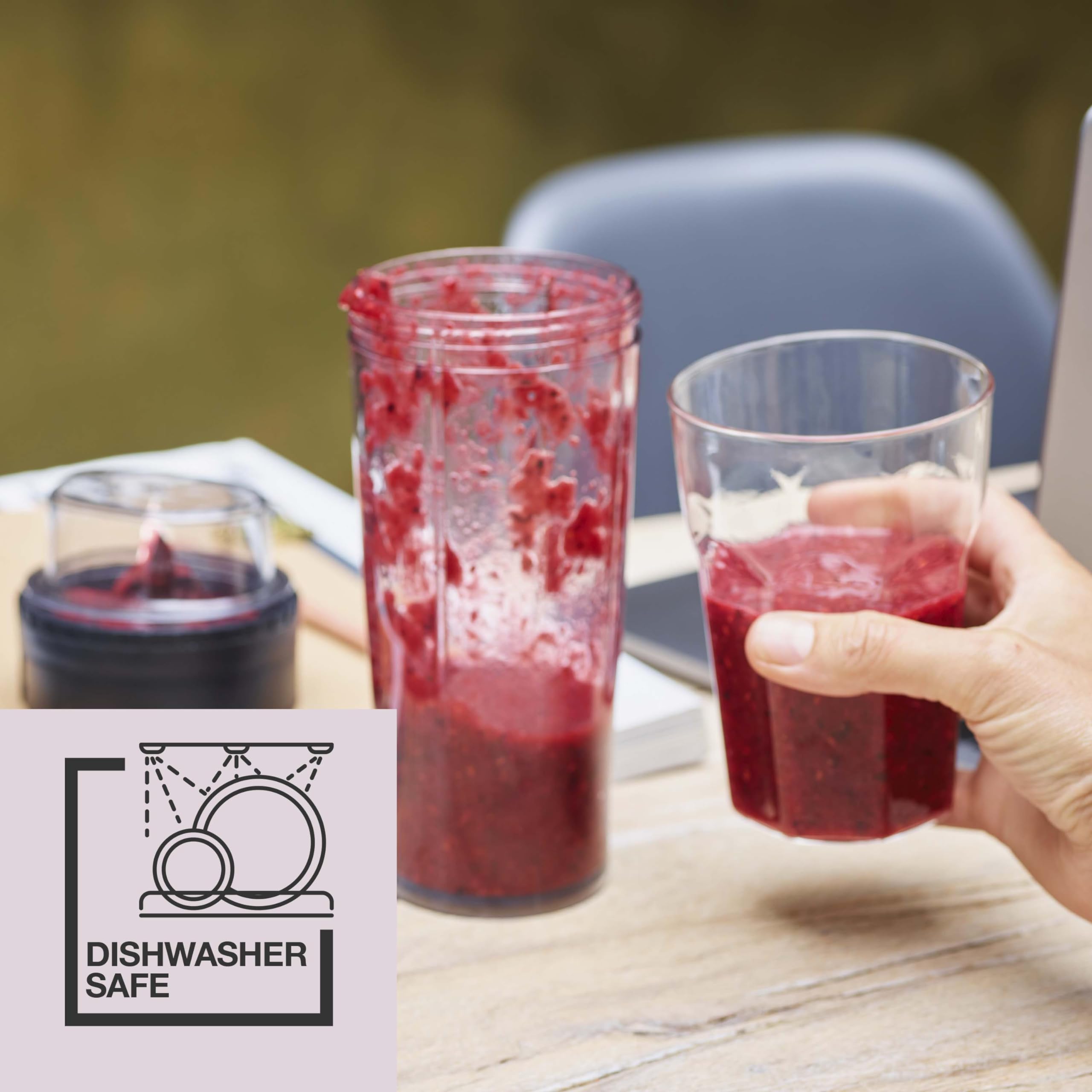 Cuisinart Licuadora portátil inalámbrica para llevar de 450 ml, trituradora de hielo, frappé, batidos recargable por USB, vaso de mezcla Tritan sin BPA con tapa incluida