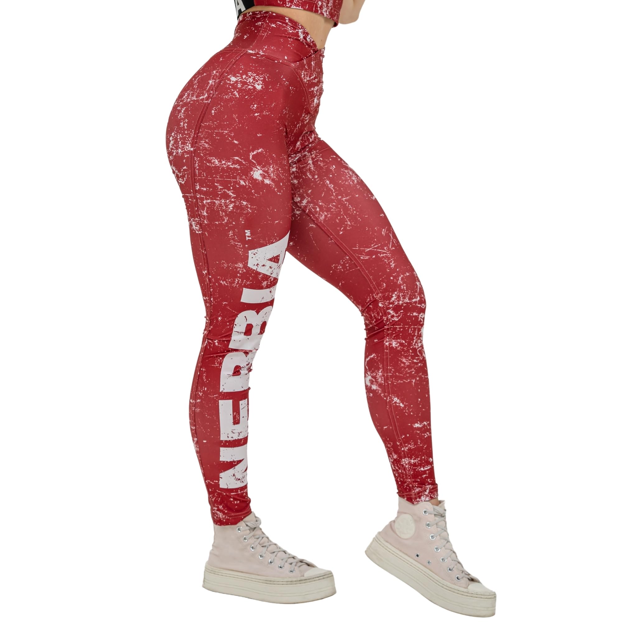 Nebbia Gym Leggings Damen – Kompressionsmaterial Push Up Leggings mit Öko-Material, V-Ausschnitt-Bund & Scrunch Butt Effekt – Blickdichte Sportbekleidung Hosen für Damen, Yogahose Lang