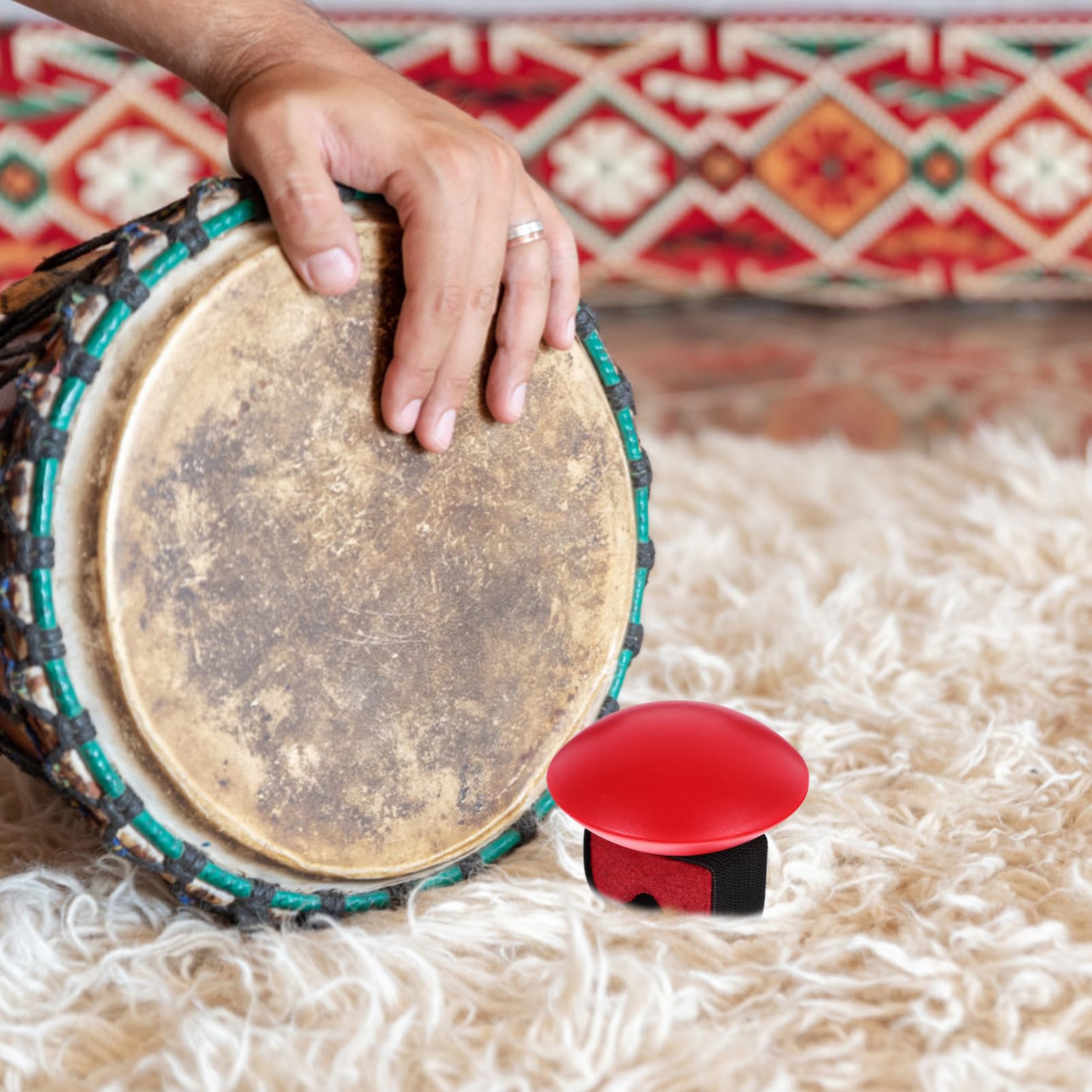 ERINGOGO Leichter Kunststoff Finger Shaker in Rot mit Sandfüllung zur Sinne Afrikanisches Trommelzubehör für Zuhause und Kindergarten