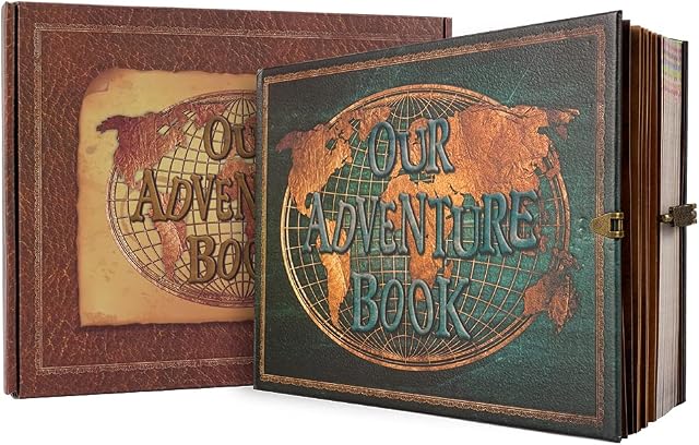 Our Adventure Livre 180 Pages Scrapbook Photo album, Style rétro Embossed Cover Travel Journal Livre de Scrap pour les couples, livre de mémoire pour anniversaire de mariage Valentines, les couples idées cadeaux (vert)