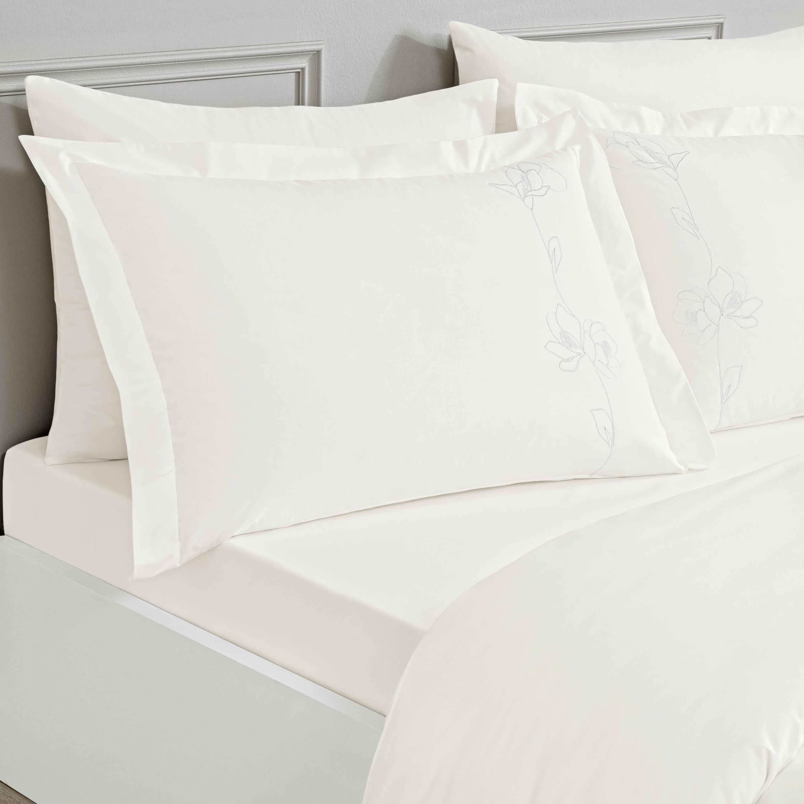 Linens White Collection Magnela UC Pamuk Brode Çift Kişilik Nevresim Takımı Beyaz