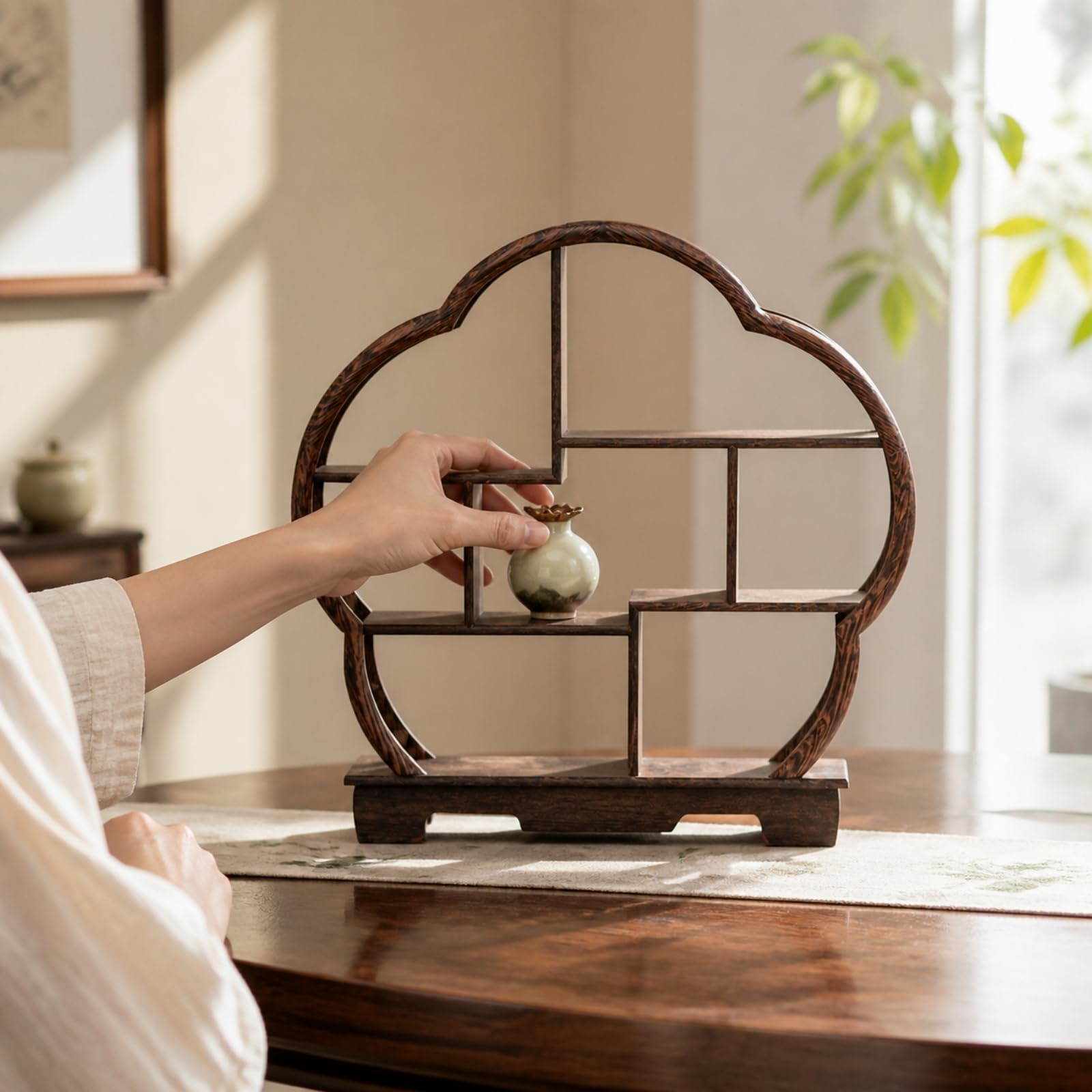 Baoblaze Présentoir en Bois Massif Noyer Foncé pour Vitrine Collection sur Bureau, Petit Pêche