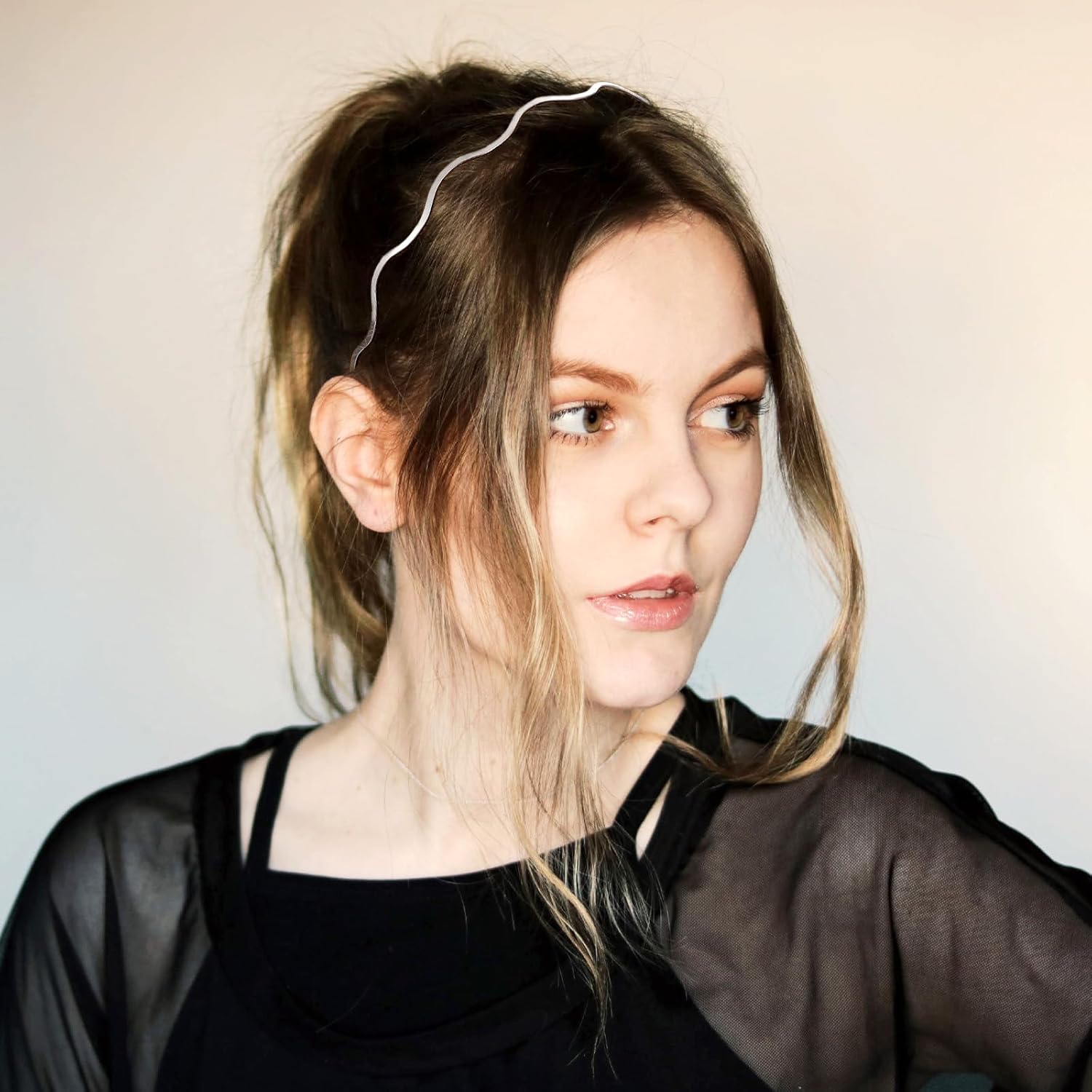 Silver Thin Headband, 3 Pcs Hair Bands with Wavy Designs, Metal Hair Band for Women,Preppy Headband Set, Elastic Headbands for Daily Sports Headbands for Women Teens - Image 7