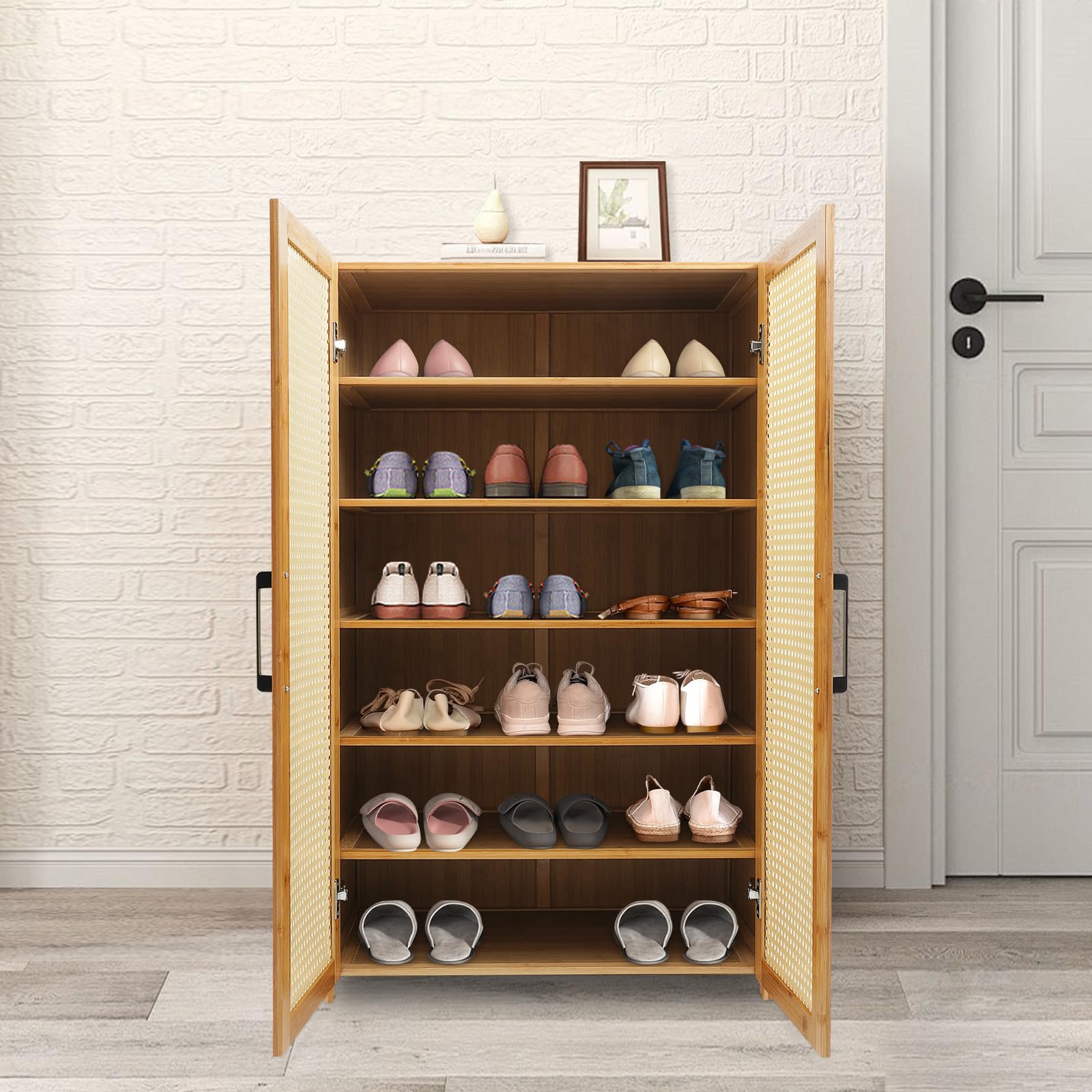 Scarpiera a 6 ripiani in bambù con ante e ventilazione, scarpiera salvaspazio per 18-24 paia di scarpe, moderna organizer per corridoio, camera da letto e guardaroba, 59 x 33 x 100 cm