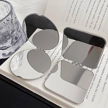 Amazon.co.jp: 円形です手鏡 コンパクト 鏡 おしゃれ 折りたたみ