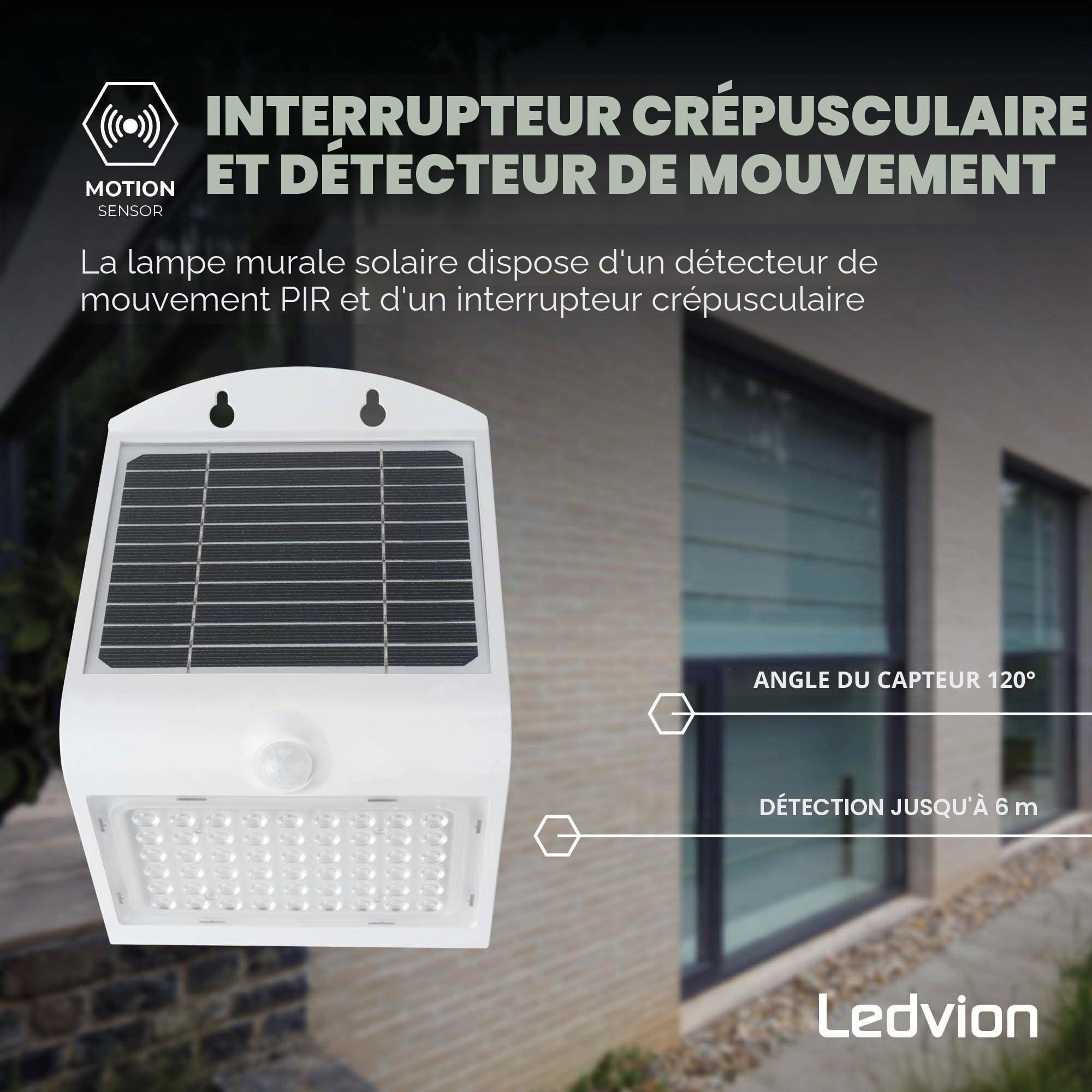 Ledvion - Applique LED Solaire Moderne, 4W, 3000K, IP65, Blanche, 220 Lumens, avec Détecteur de Mouvement, Énergie Solaire, Économe en Énergie & Résistante aux Intempéries