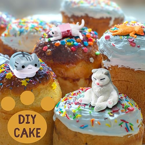 Miniatura 5 de Blulu 16 piezas de figuras de gato realistas, figuras de gatos encantadores, figuras de animales en miniatura, miniadornos de animales para huevos