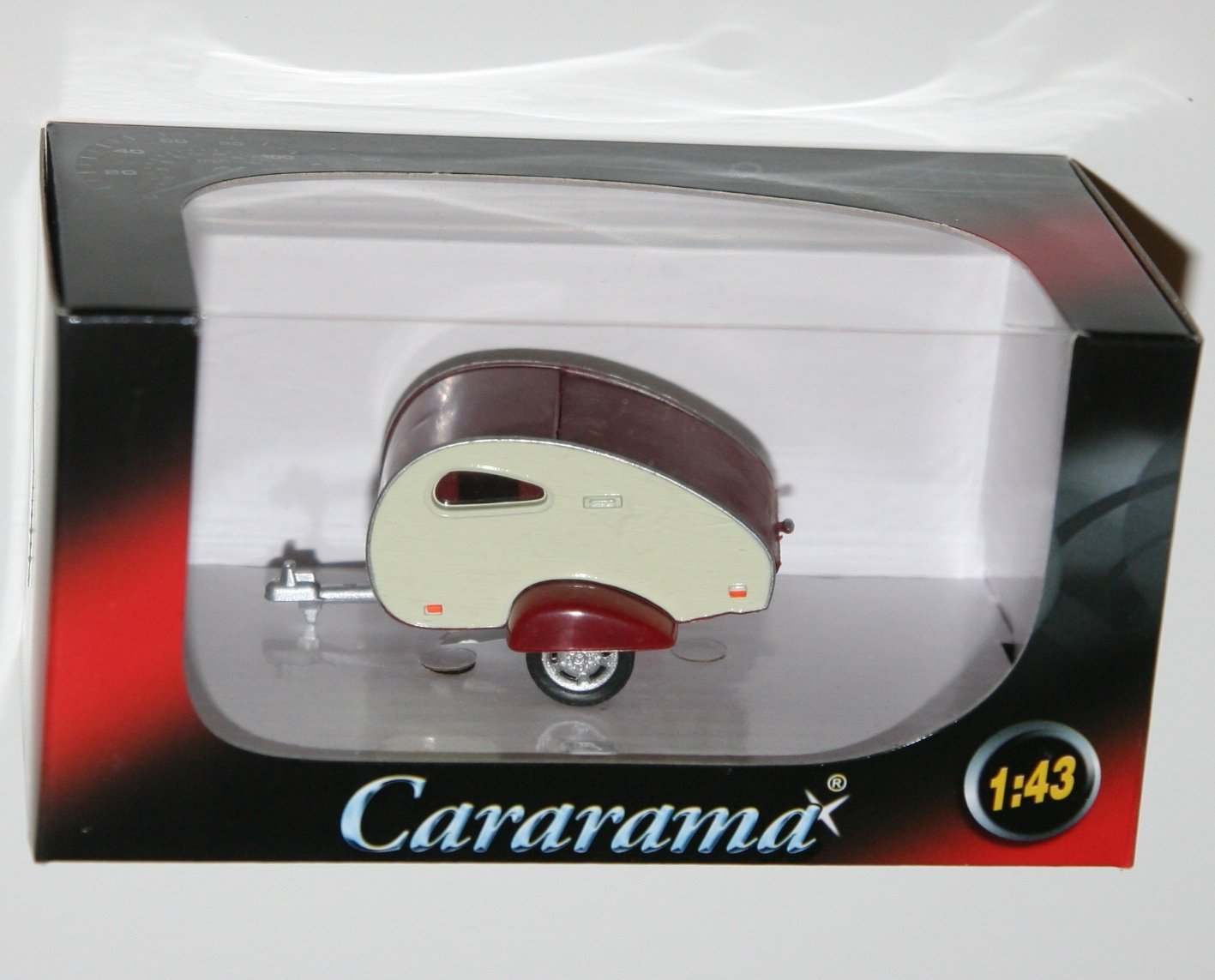 Cararama - CARAVAN TEARDROP (White/Red) - Model Scale 1:43