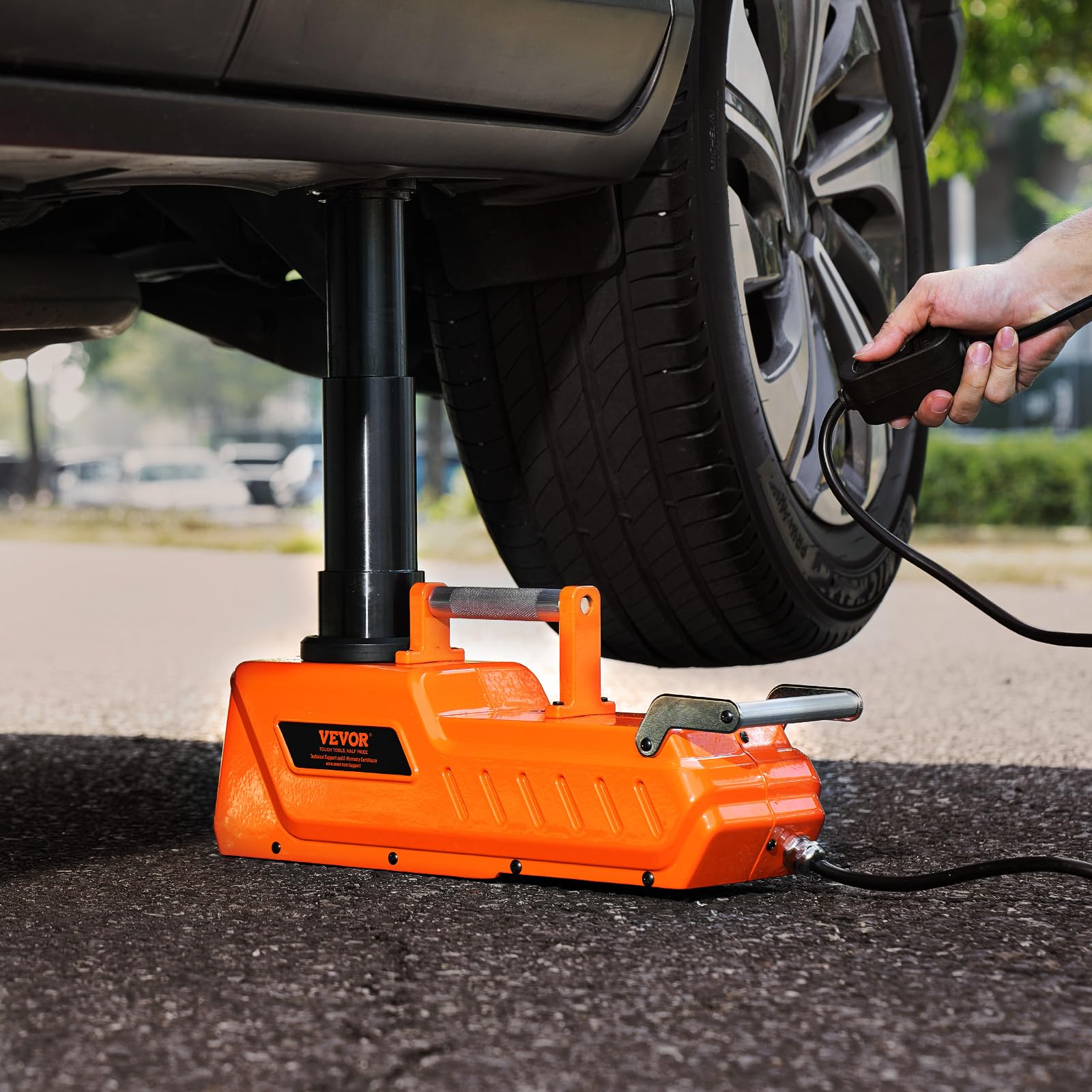 VEVOR Elektryczny lewarek samochodowy, 15 t, regulowany elektryczny podnośnik nożycowy o dużej nośności, zamiennik opon 12 V z podwójnym zasilaniem i oświetleniem LED, zestaw podnośników do limuzyny