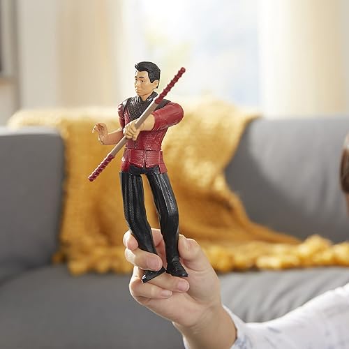 Miniatura 5 de Hasbro Marvel Shang-Chi y la leyenda de los diez anillos Shang-Chi - Figura de acción de 6 pulgadas con función de ataque Bo Staff para niños a
