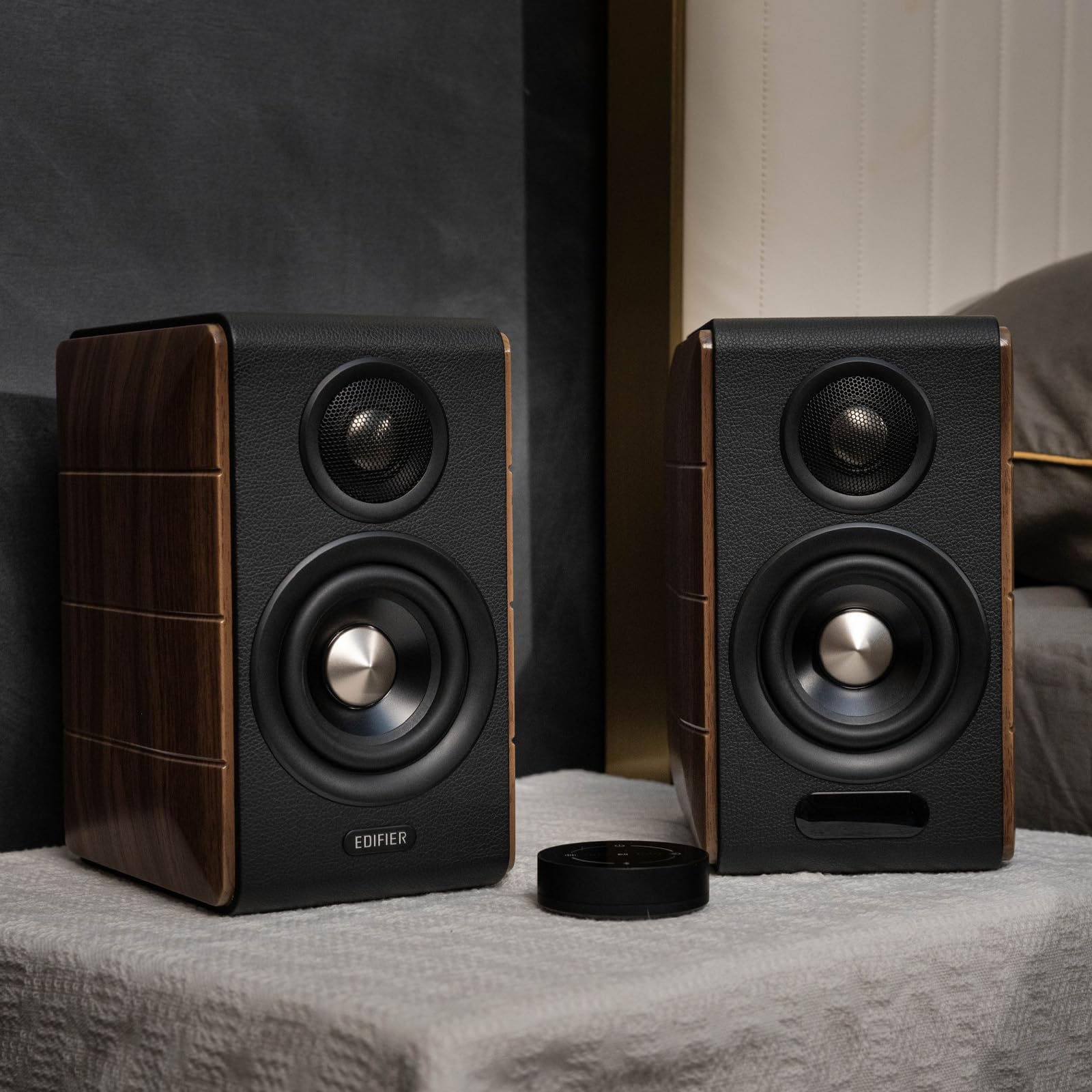 Edifier S880DB MKII - Altavoces Hi-Fi Activos | Hi-Res Audio Wireless LDAC | 88W Full Digital DSP | Carcasa de Madera | RCA, óptico, coaxial, USB-C y Sub-out | Mando a Distancia