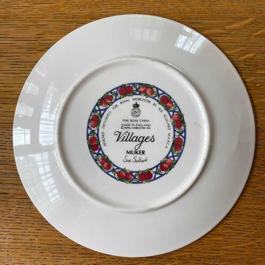 Amazon.co.jp: 英国ロイヤルウースター Sue Scullard ヴィレッジ