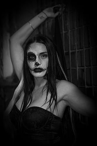 Miniatura 7 de Aretes góticos de alambre de púas con forma de corazón de espina dorada y plata, estilo punk, aretes grandes con forma de corazón rosa, aretes