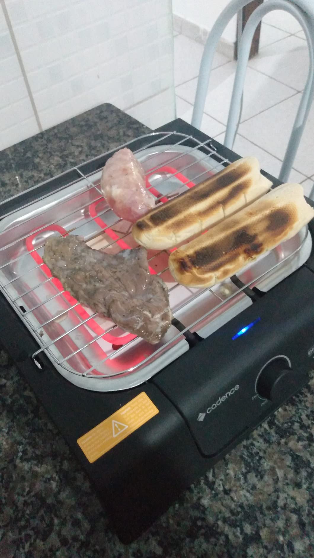 Churrasqueira Grill Eletrica Cadence Short, 1200W, Preto, GRL805