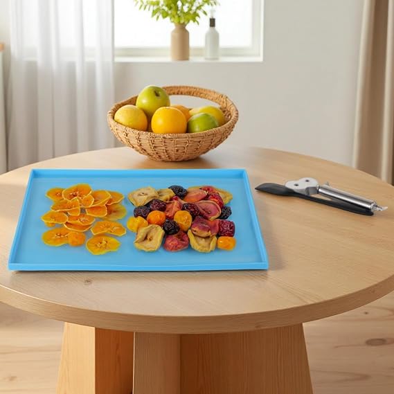 8 Pcs Silicone Dehydrator Trays Set, Dehydrator Sheets with Scraper & Pizza Cutter Wheel, Non-stick Fruit Leather Mats with Edges, Ideal Baking Tools for Fruit, Vegetable, Meat