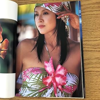 【匿名配送】藤原紀香　トレーディングコレクション Amazon.co.jp: NA3307N413 藤原紀香 写真集 Origin～Norika in