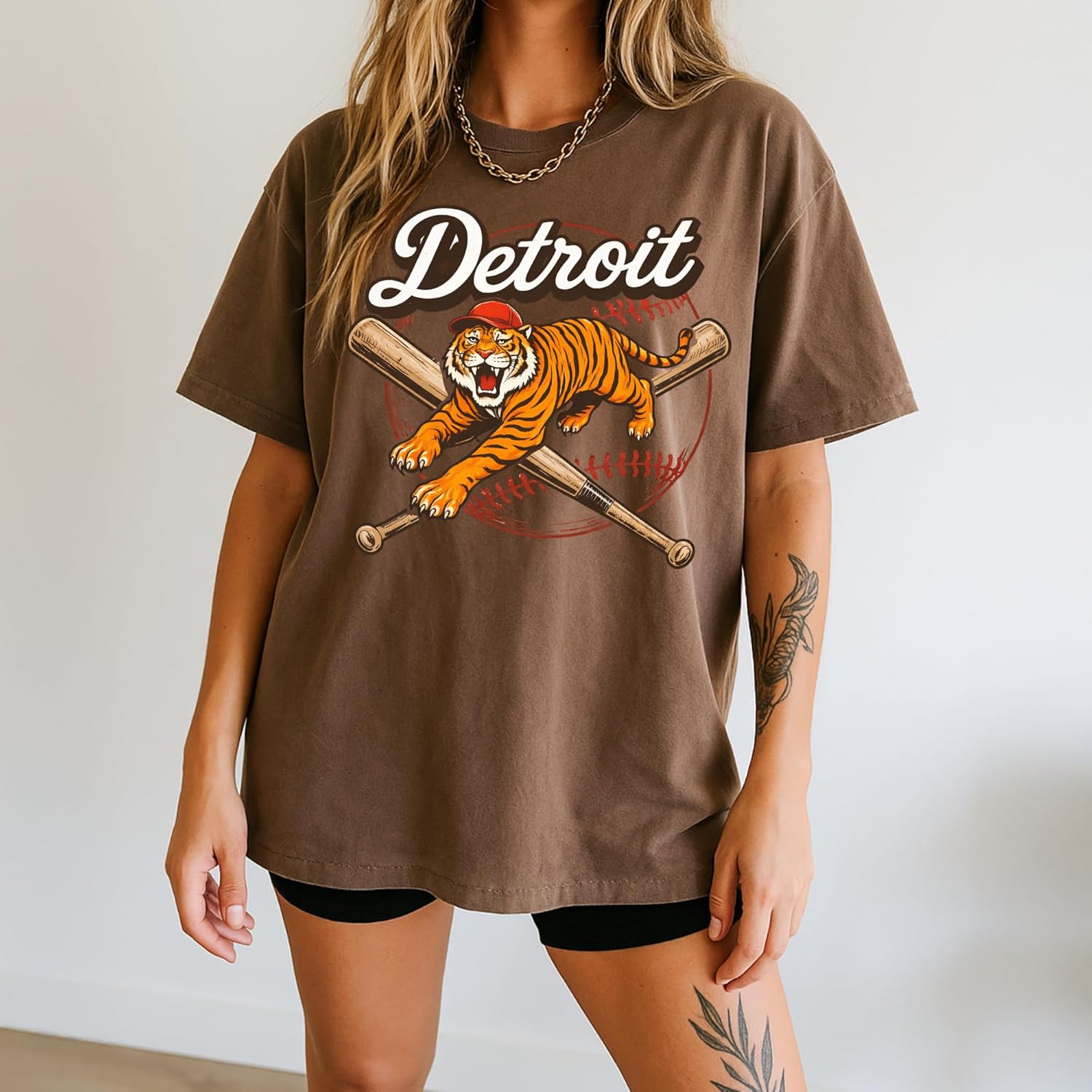 Detroit Baseball Shirt Vintage Tiger Graphic Tee | Baseball Fan Retro Sports Unisex T-Shirt | Gift for Baseball Lovers
