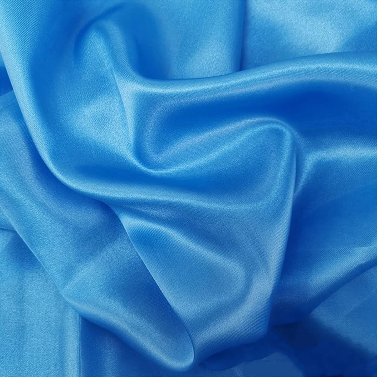 Tissu satiné non transparent pour doubler et coudre des vêtements de cérémonie sans défaut