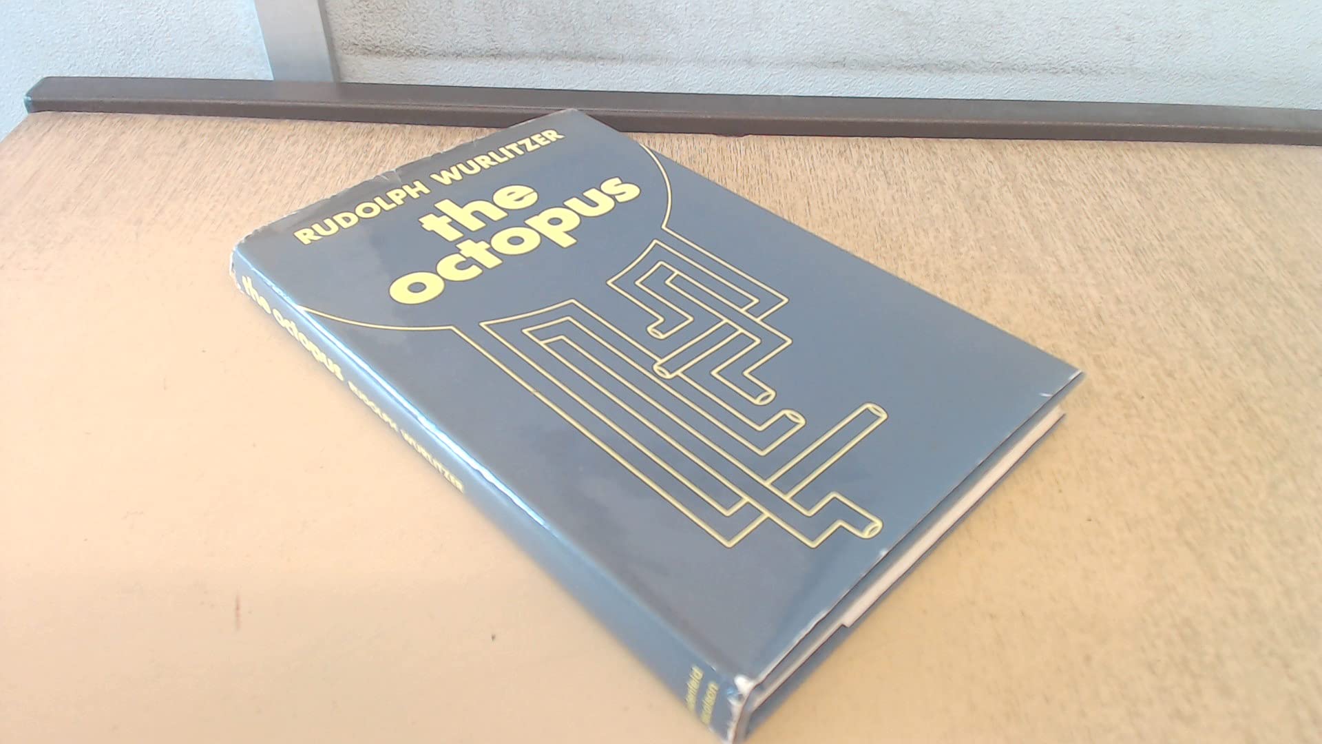 Buy Octopus — BookShops.in