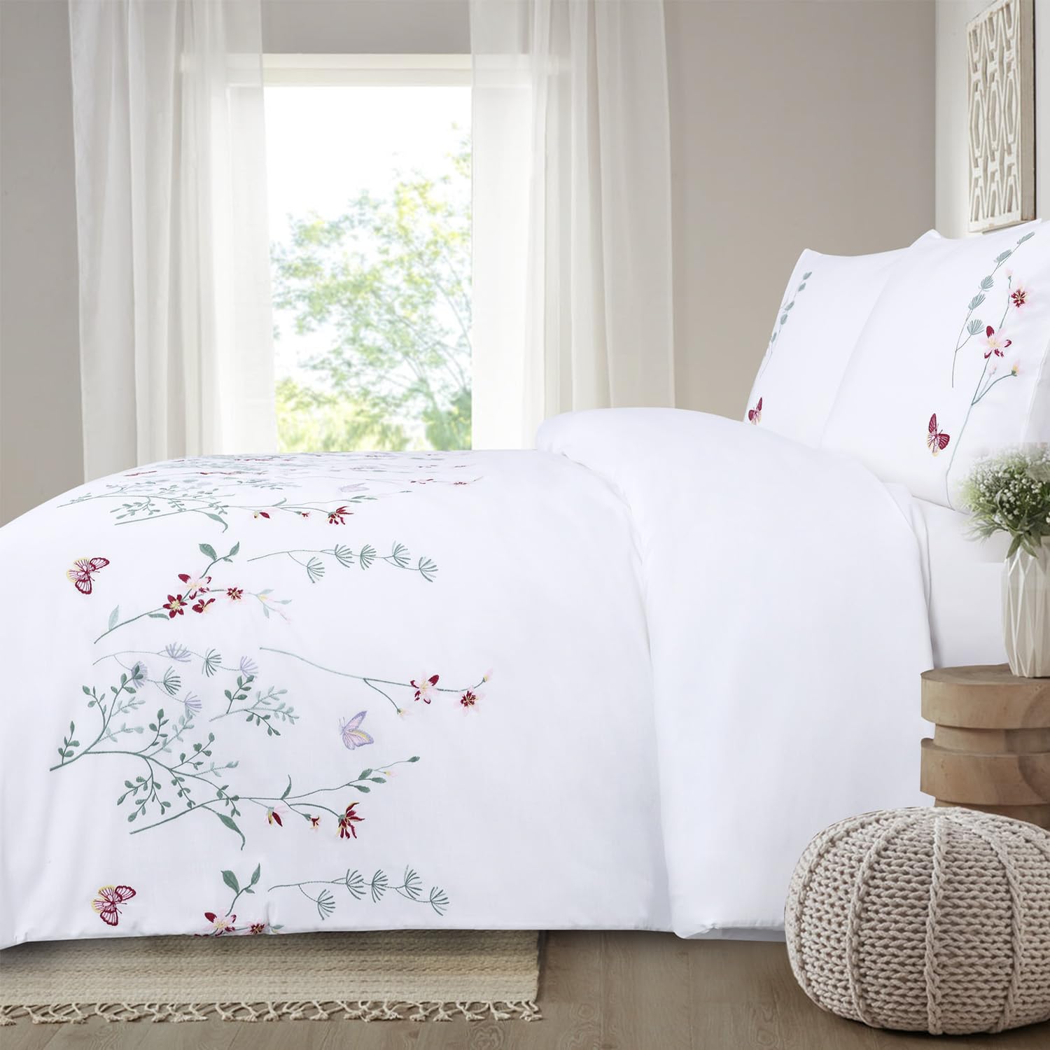 Chlophy Double Bedding Set Duvet Cover Sets White Pink Floral Embroidered Flower Girls Luxury Cottagecore Spring Butterfly Green Leaves Fresh Summer Blossom 3Pcs
