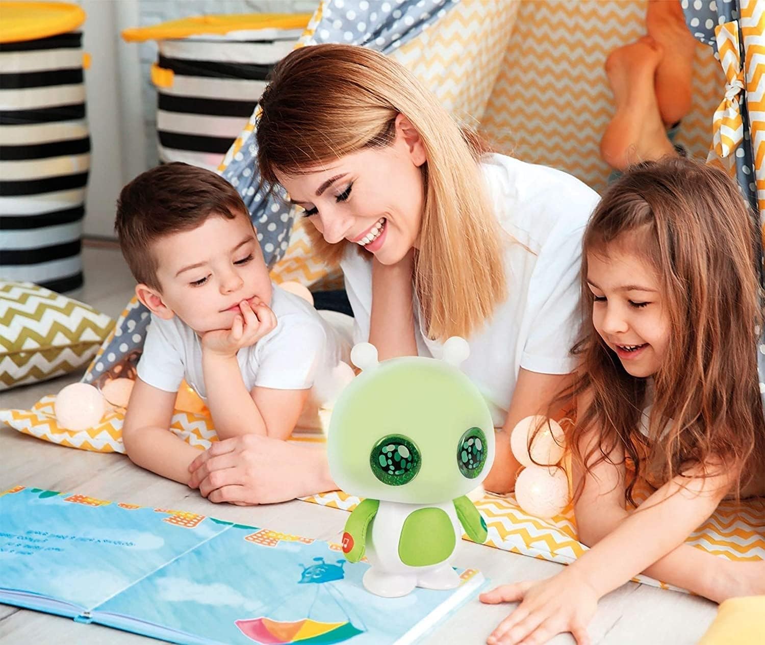 Clementoni - 17421 - Tellie - Storyteller, Tells Stories Children 2 Years - Electronic Educational Game
