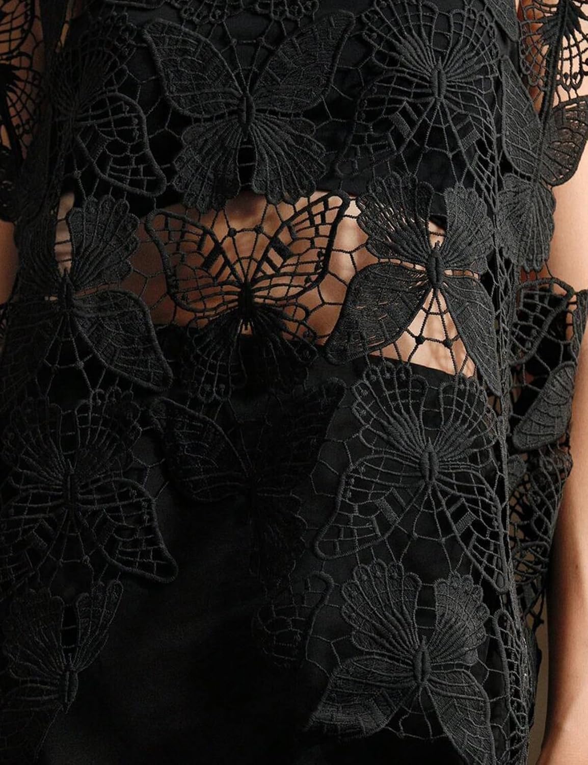 Arssm Womens Hollow Out Floral Lace Vest Crewneck See Through Tank Top Loose Fit Summer Crochet Cover Up - Image 6