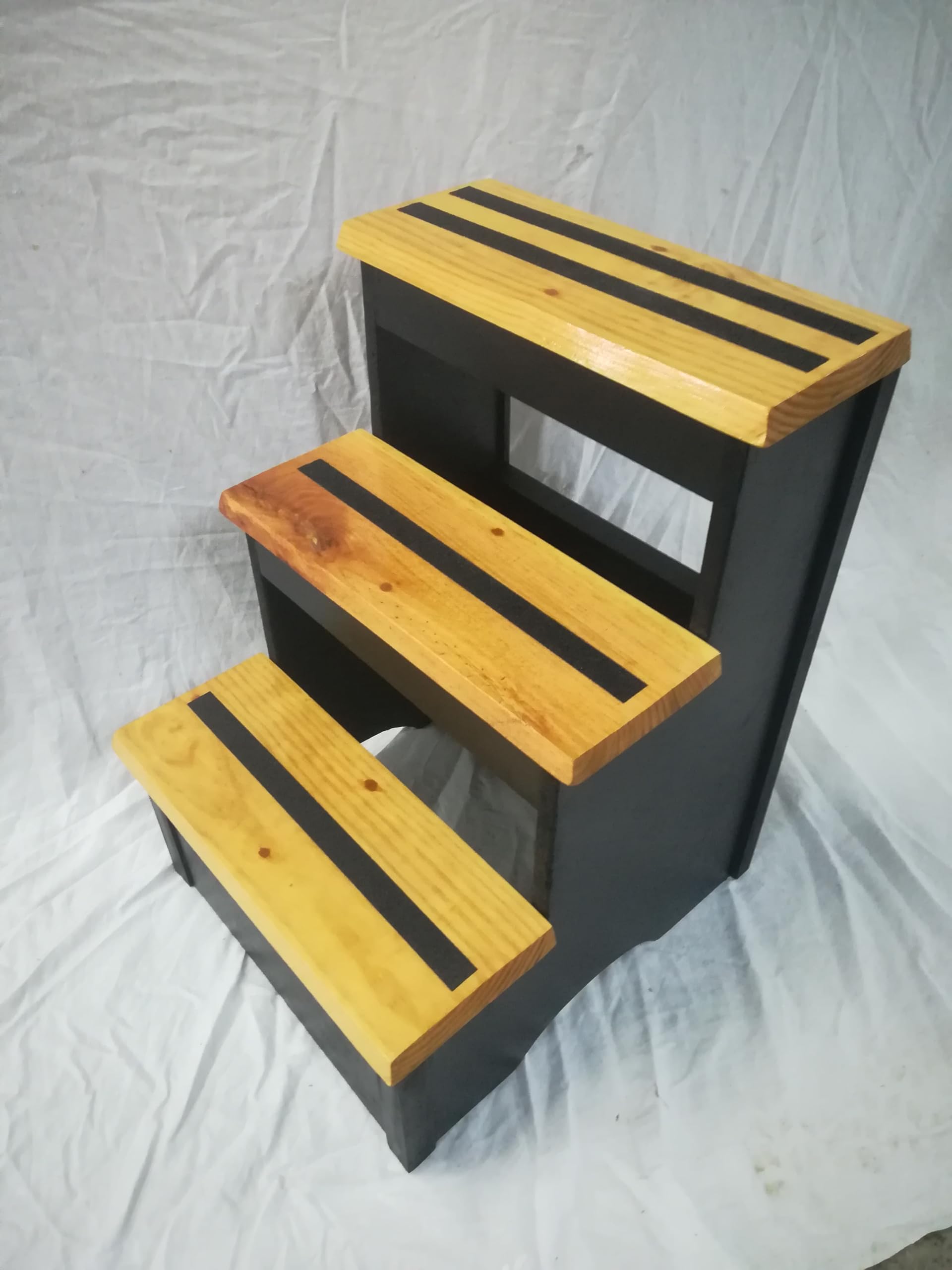 Scala Fissa a 3 Gradini. Legno. Altezza 60 cm. Nero/gradini verniciati