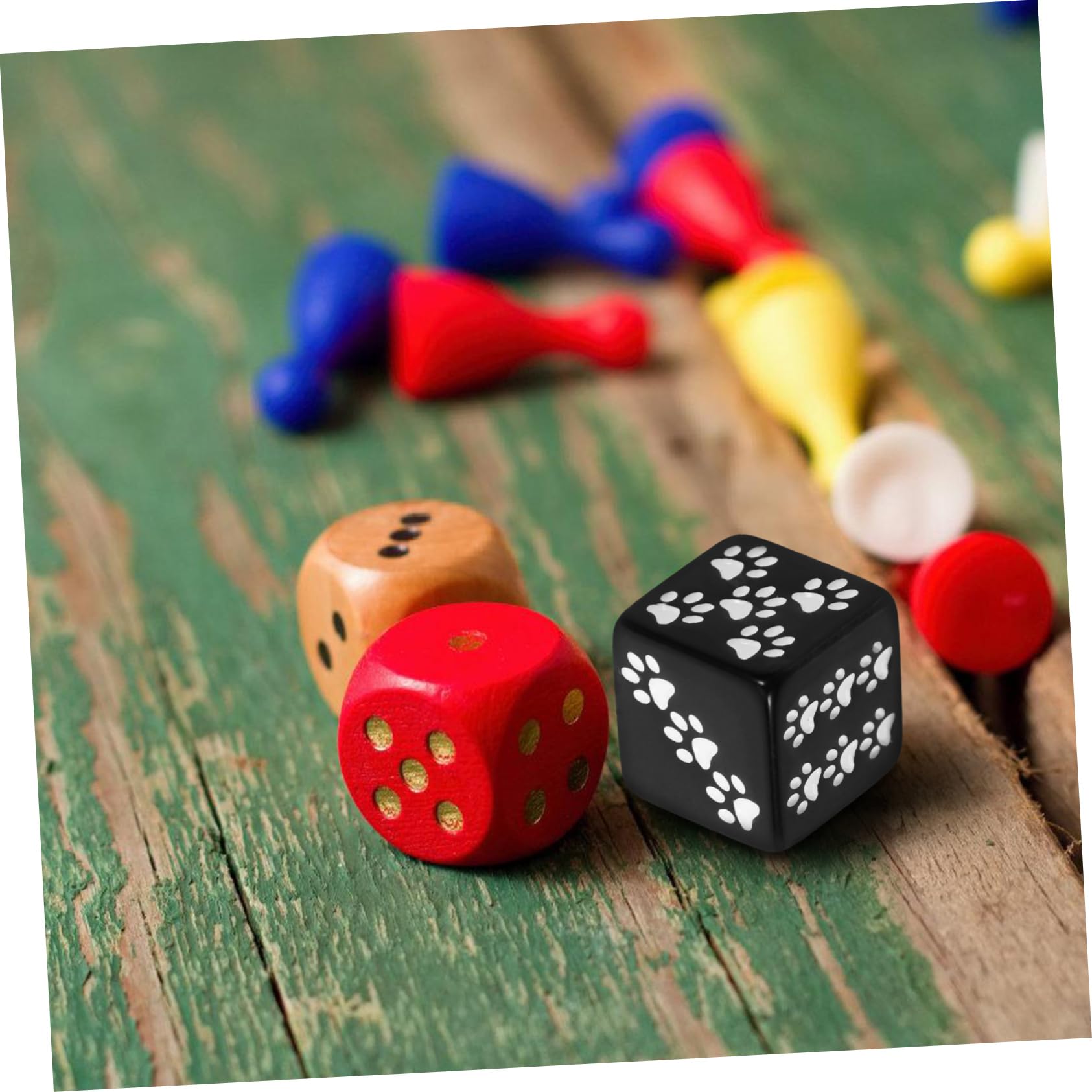 BESTonZON 50pezzi Dadi Da Gioco Con Motivo Orso Paw Dadi Piccoli Sided Per Giochi Da Tavolo Feste e Insegnamento Facili Trasportare e Utilizzare
