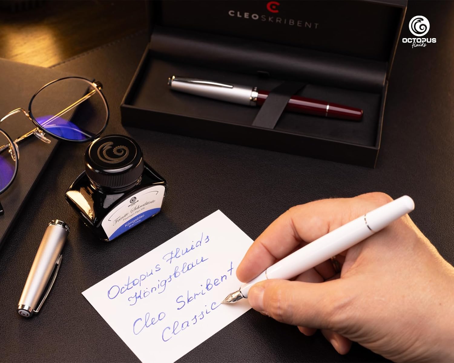 Classic Metal Cap/White Barrel Ink Converter/Ink Cartridge Fountain Pen with medium nib from Cleo Skribent