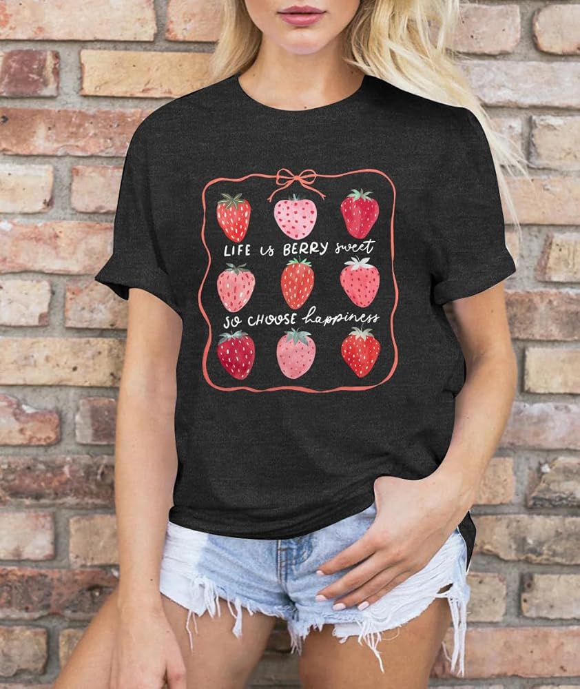 トップス R&D.M.Co- HAND PICKED STRAWBERRY TEE Amazon.com: Strawberry Patch Pick Your Own Sweetness T-Shirt