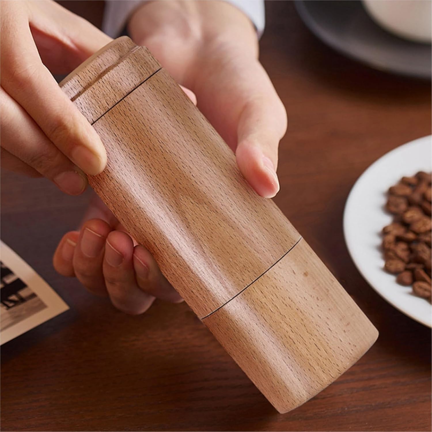 Coffee Grinder Portable Coffee Grinder Adjustable Coffee Grinder Cylindrical Coffee Grinder Wooden Grinder Manual Coffee Grinder(D)