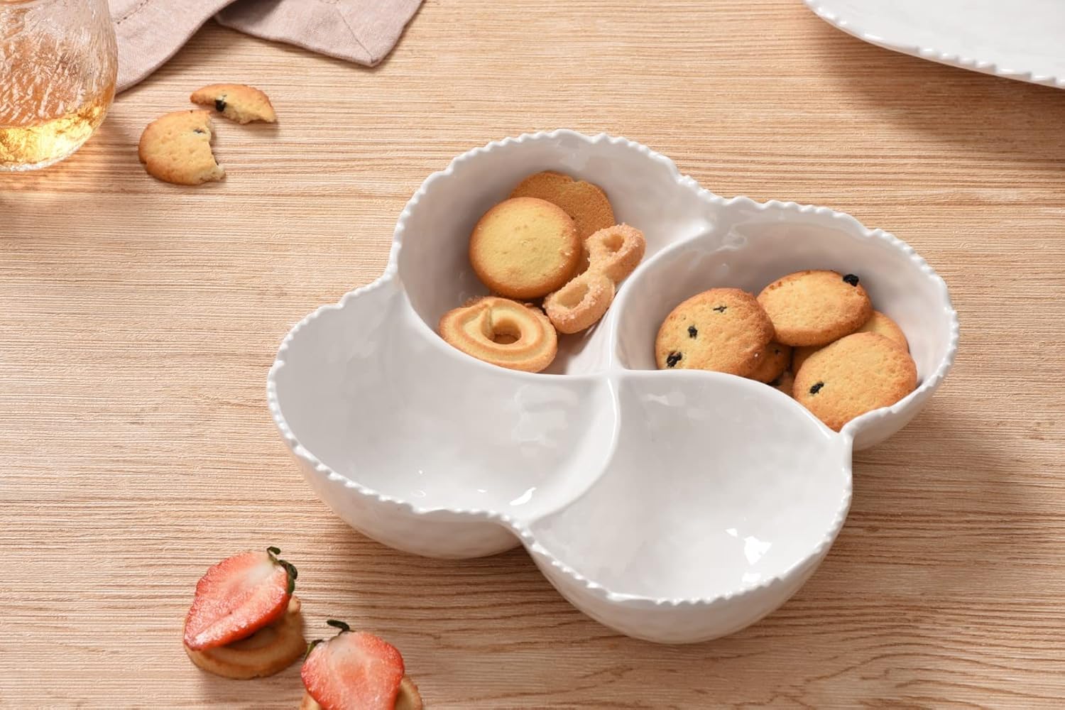 Pampa Bay Shatterproof Melamine 4 Section Bowl, 9 x 9 Inch, Food, Freezer, Dishwasher Safe, White