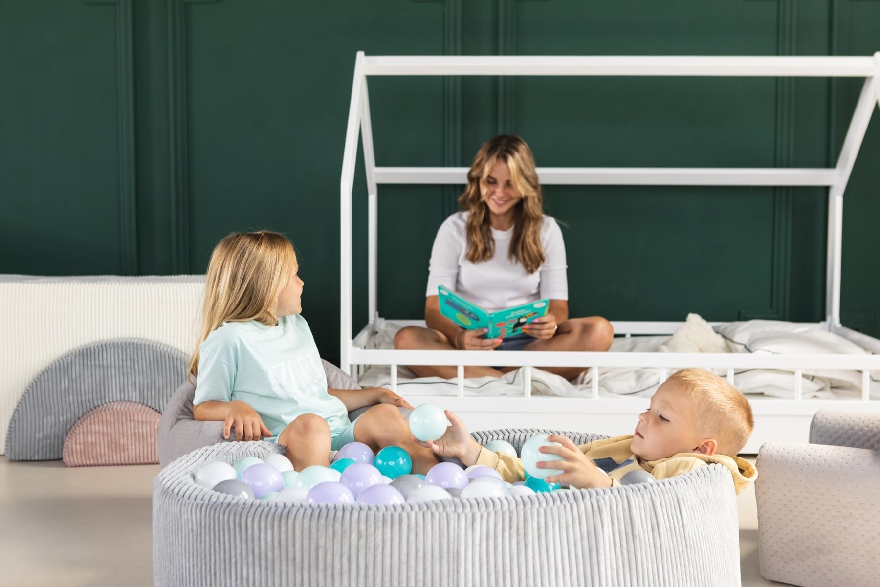 Piscina con 300 Palline Colorate Rotonda 90cm Velluto a Coste Bambino Gioco (Colore Piscina/Palline: Grigio/Bianco, Grigio, Rosa Chiaro, Rosa (Pastello))
