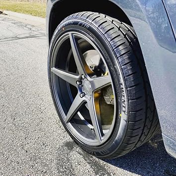 Lexani LX-Twenty 255/40ZR18 99W
