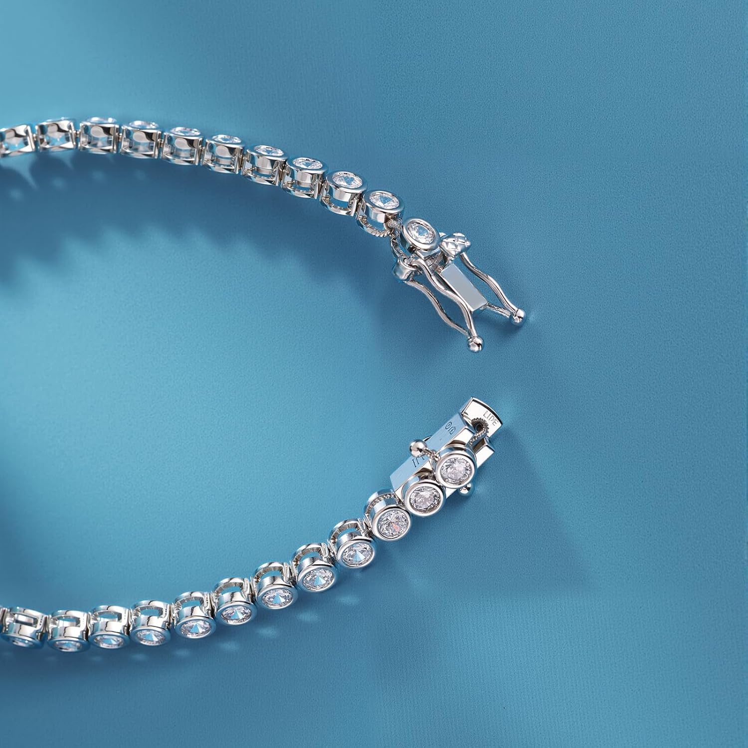 Gemsme Classic Tennis Bracelet for Women and Men -18K White Gold Plated Round Cubic Zirconia Tennis Bracelets 16-17CM - Image 5