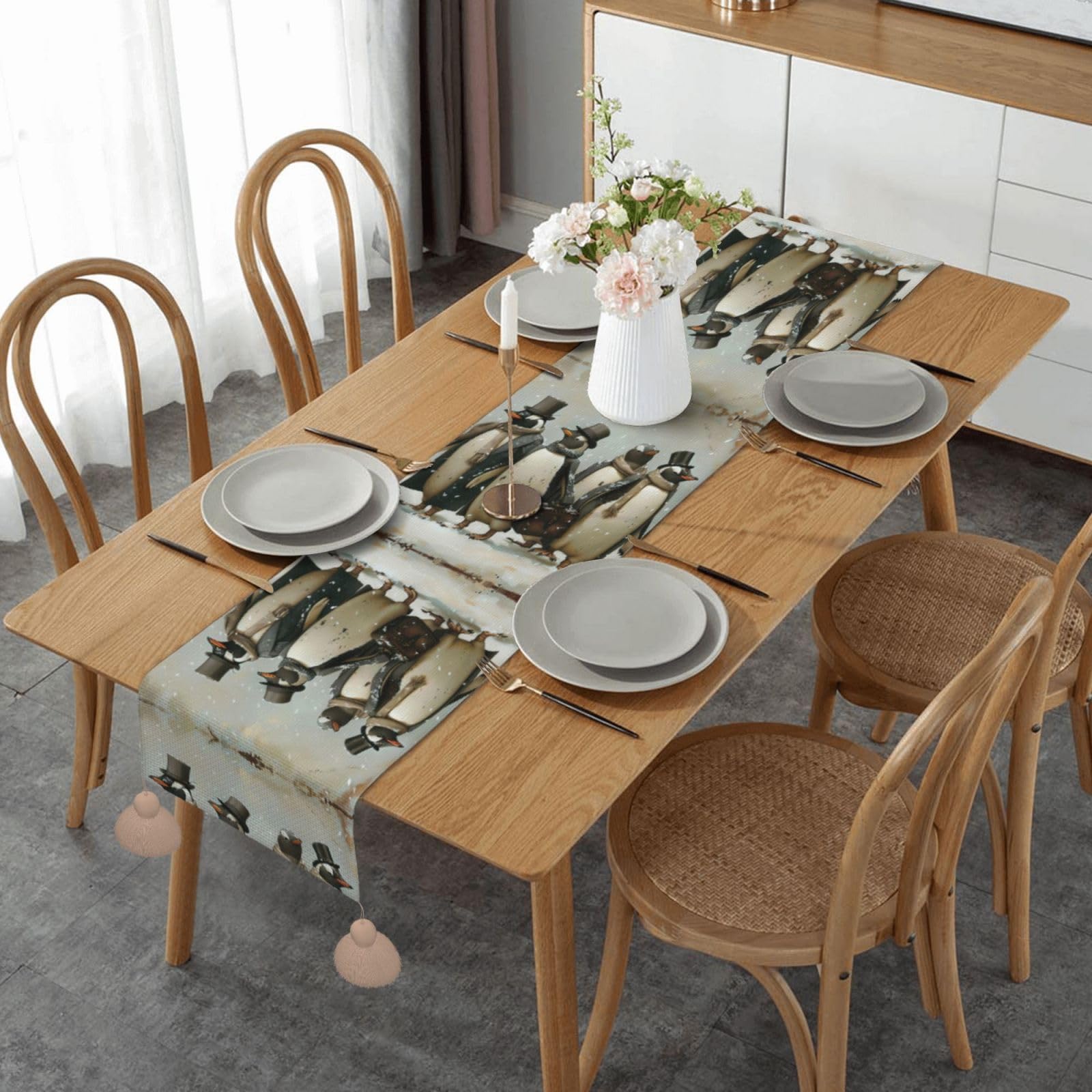 Chemin de table pingouin pour repas de mariage et table basse de salon