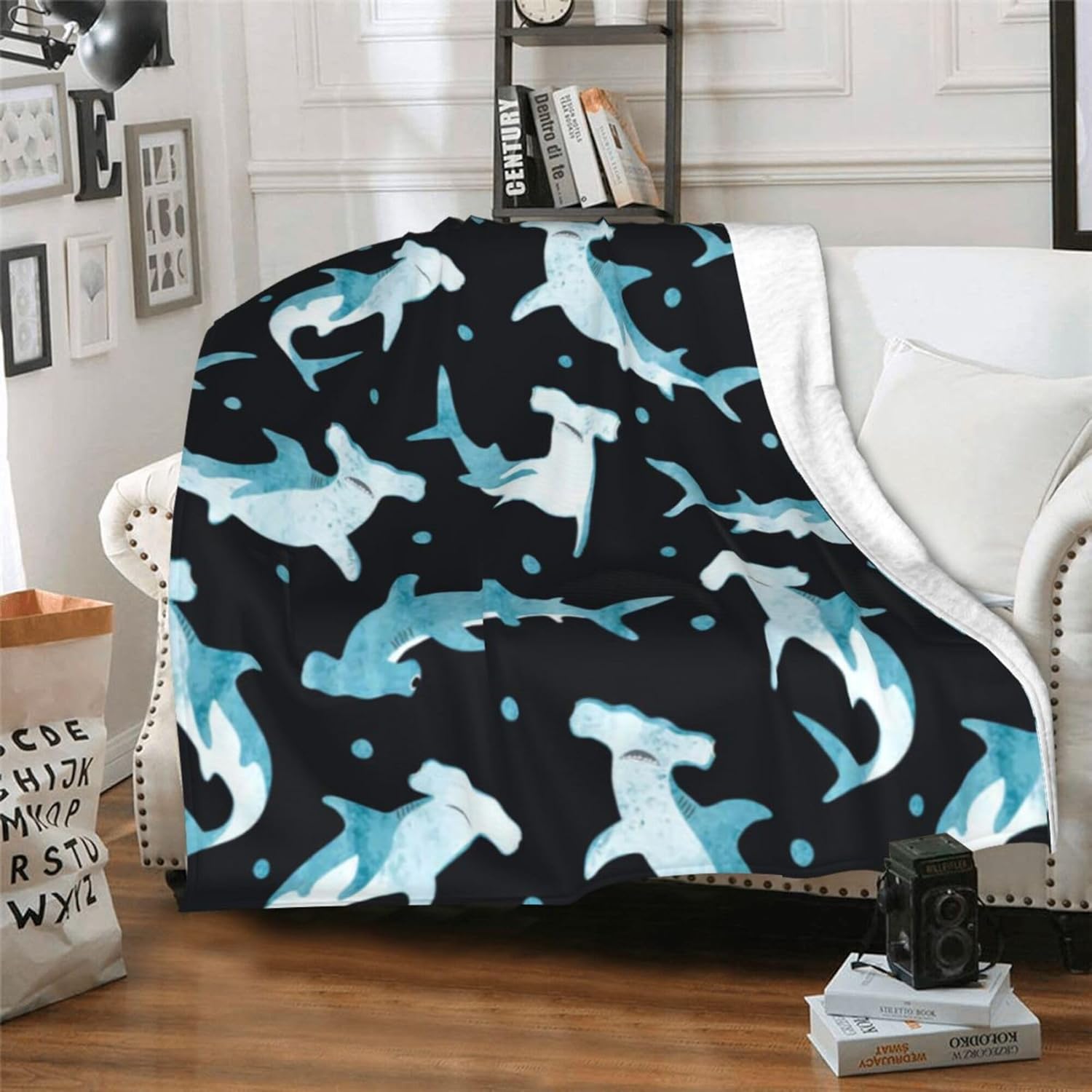 Watercolor Hammerhead Shark Blanket Super Soft Flannel Blanket Comfy Cozy Throw Blanket Couch Lightweight Blankets for Living Room Bedroom 80"x60"