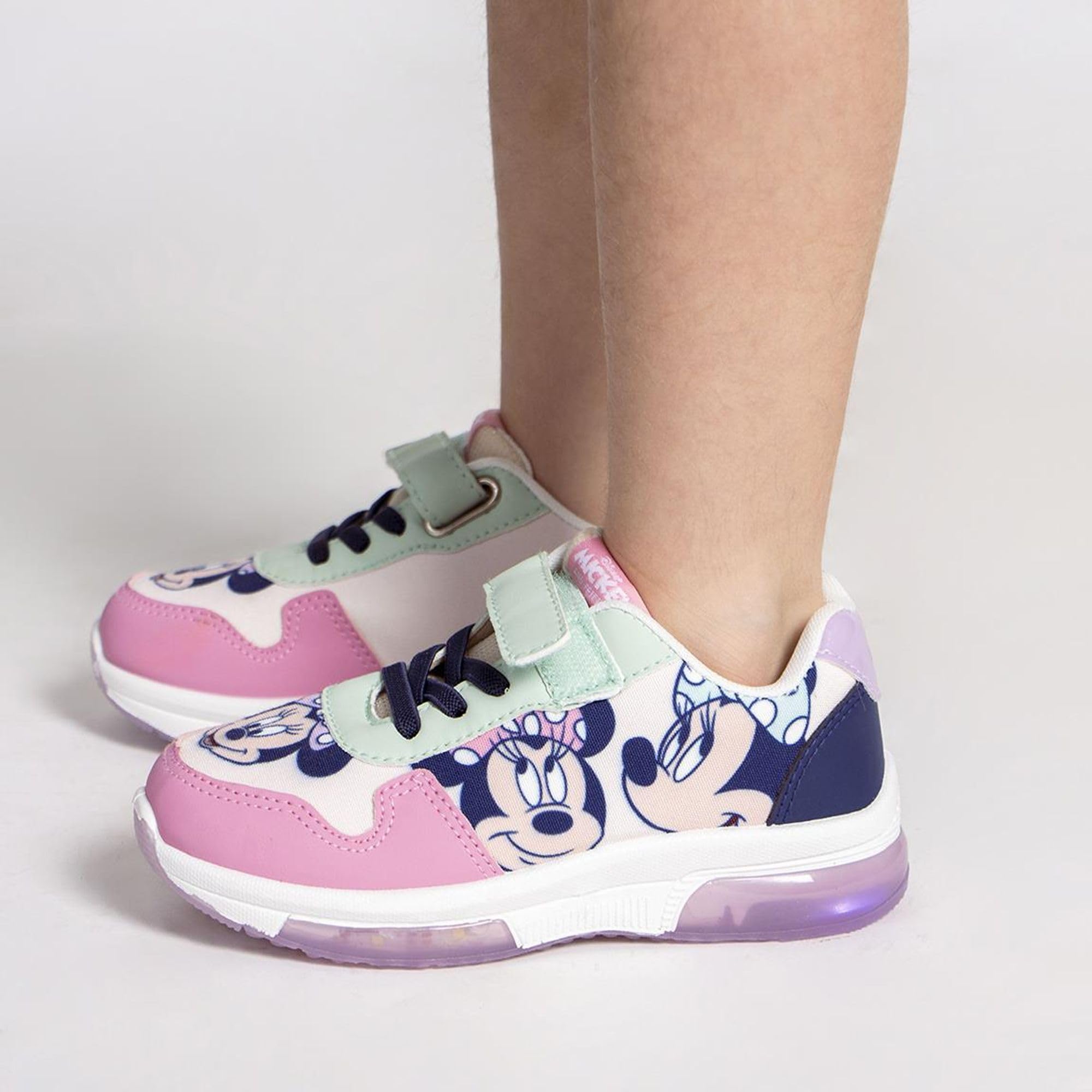CERDÁ Life'S Little Moments Zapatillas Infantiles de Minnie con Luz Led ZapatillasNiñas