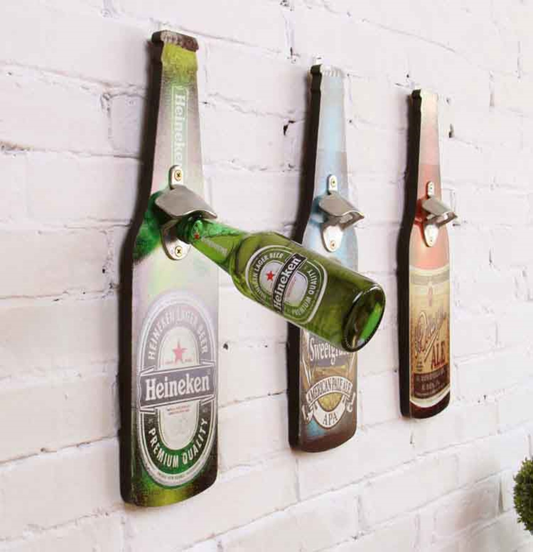 Amazon | 栓抜き工房 壁掛け ボトルオープナー インテリア (Guinness