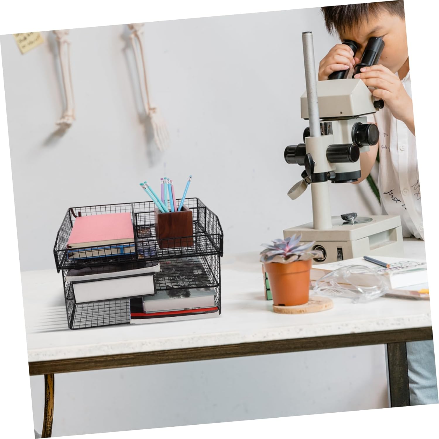 VILLCASE Heavy Duty Iron File Rack Bookshelf Desk Organizers Desktop Bookshelf Organizer Office Supplies