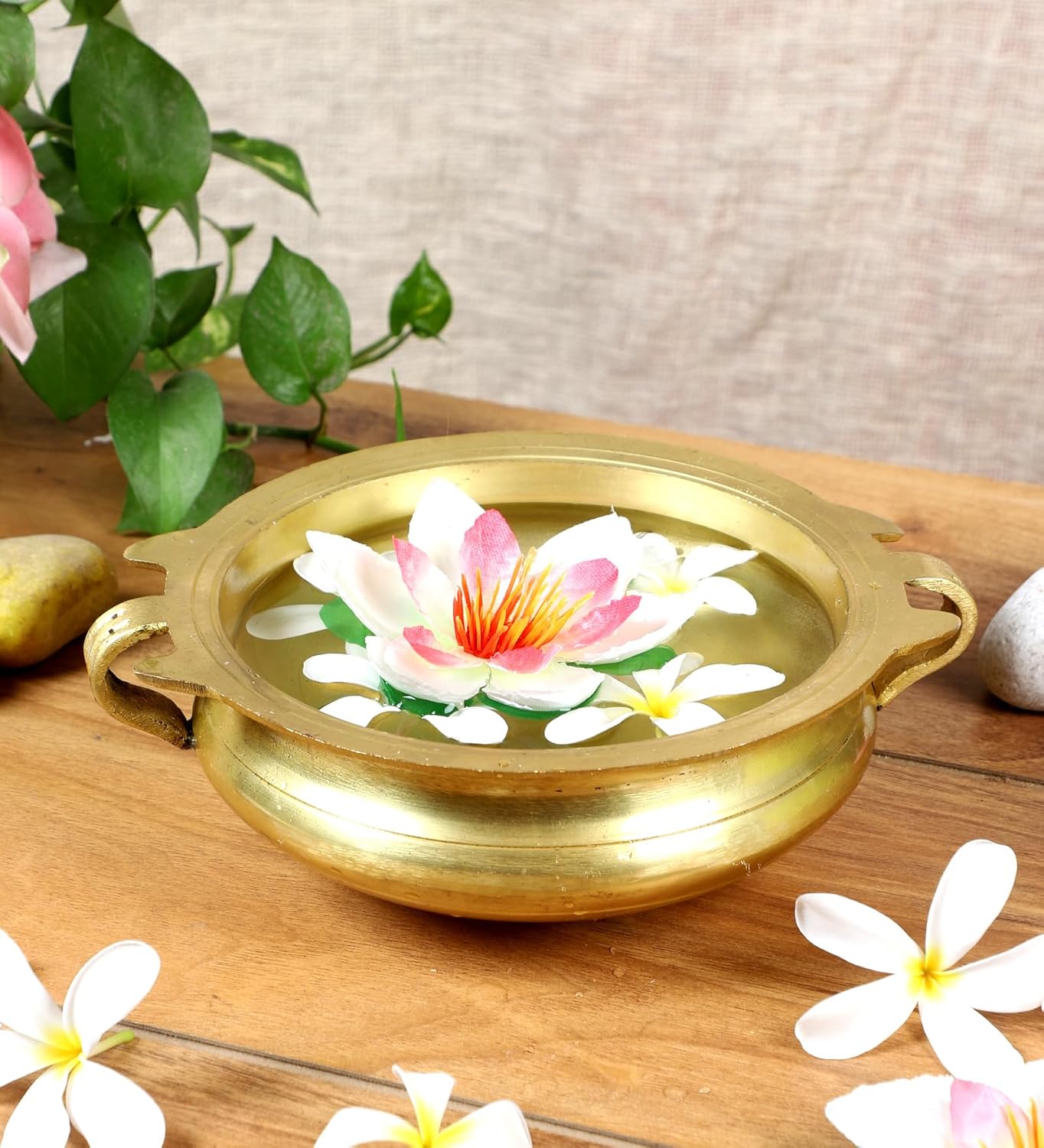 Amazon Brand - Umi Brass Urli Traditional Bowl Showpiece - Urli for Home Decor offers donot miss