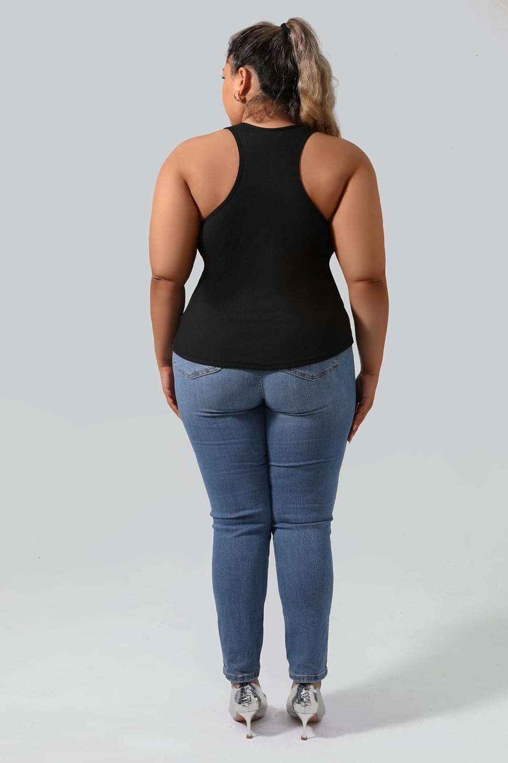 Plus Size Tank Tops for Women with Built in Bras,Sleeveless Camisole Casual Racerback Summer Curved Hem Shirts